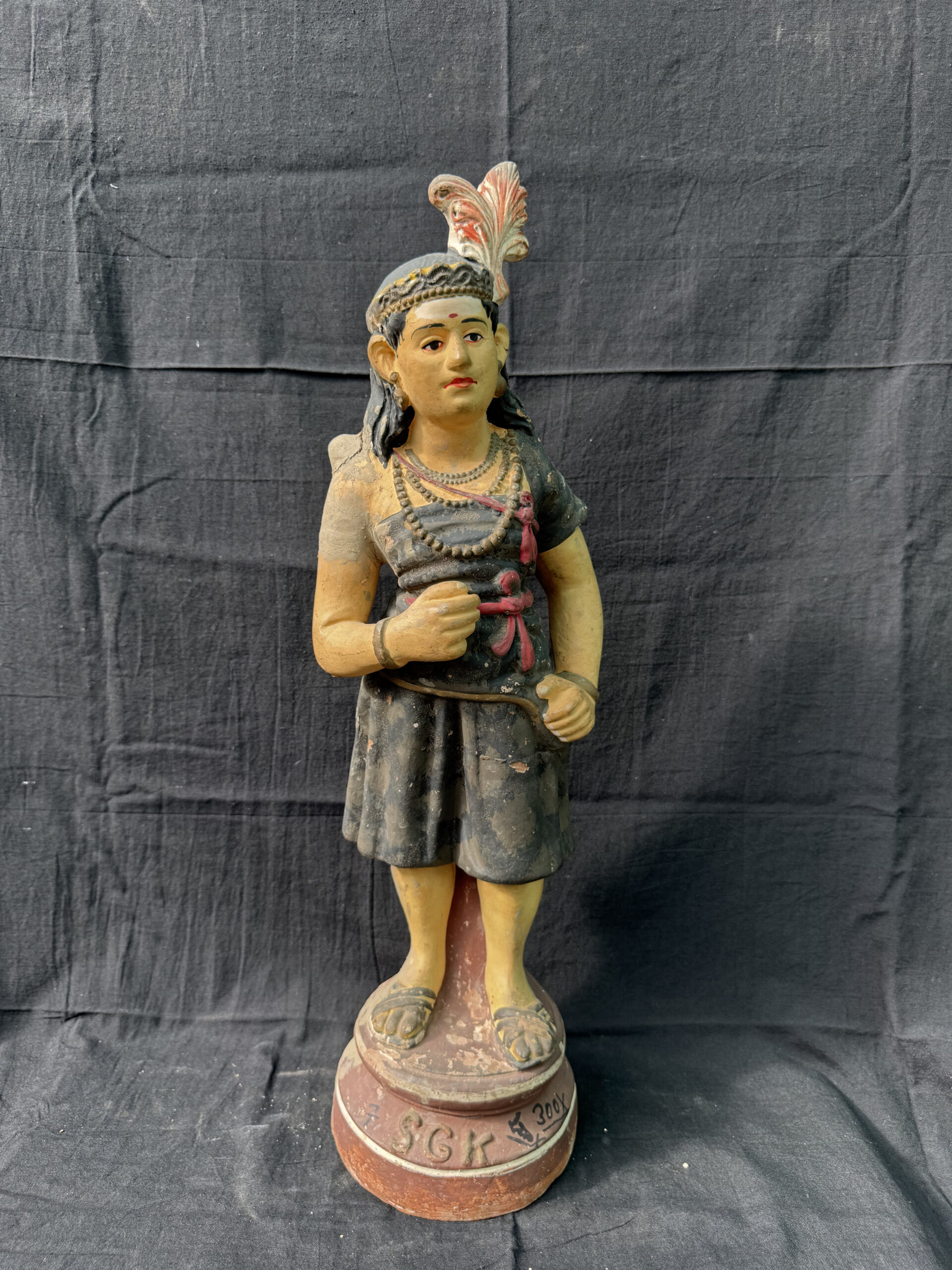 Majestic 22-Inch Terracotta Golu Doll – Handcrafted Clay Figure for Grand Festive & Home Decor